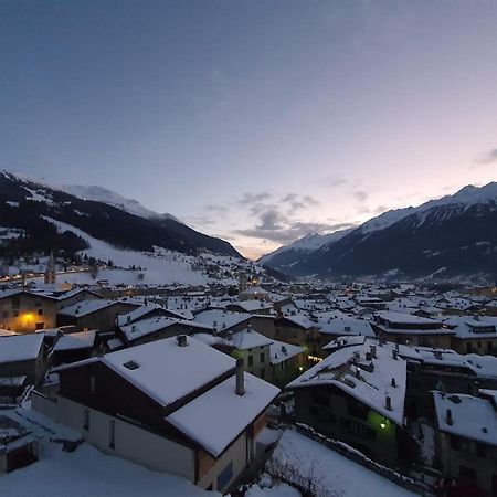 Appartamento Centro Storico Bormio Luaran gambar