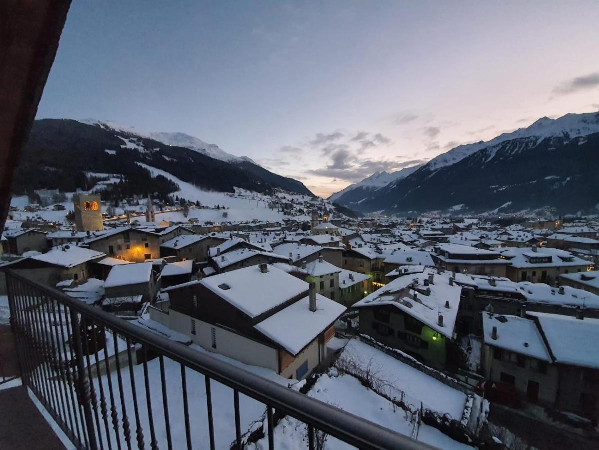 Appartamento Centro Storico Bormio Luaran gambar